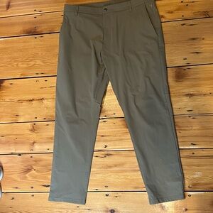 Lululemon commission pant